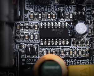 16-PIN MASTER PROTECTION IC
